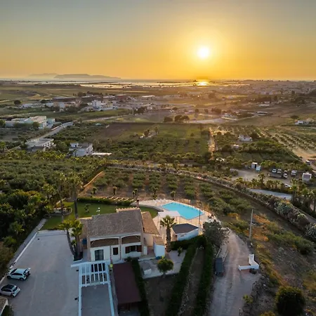 Cielo Vila